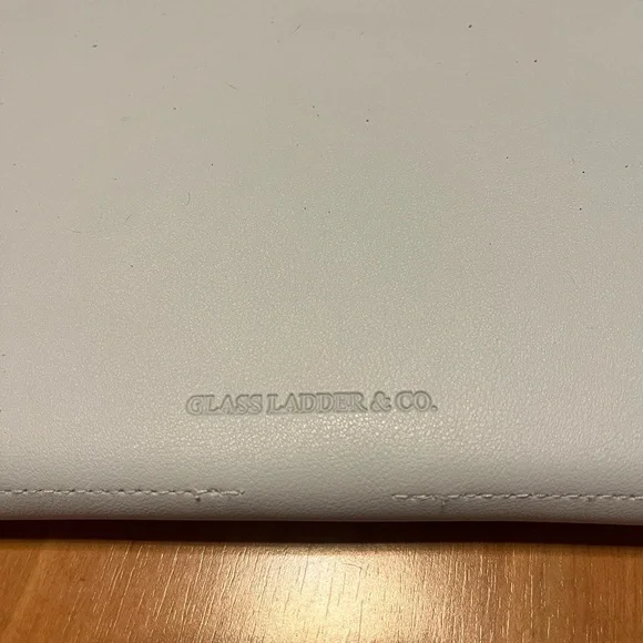 Glass Ladder & Co - Picture 2 of 4